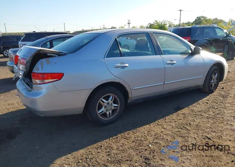 2004 Honda Accord 2.4 Lx из США, поврежденный, VIN 1HGCM56374A140712